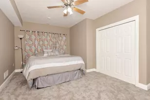 6 Stonebrook Ct, Bloomington, IL 61704 - Photo 44