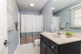 6 Stonebrook Ct, Bloomington, IL 61704 - Photo 30