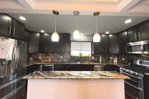 6632 W 95th St, Oak Lawn, IL 60453 - Photo 8