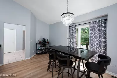 1014 Braemoor Drive #B, Downers Grove, IL 60515 - Photo 4