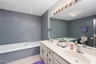 1014 Braemoor Dr, Downers Grove, IL 60515 - Photo 16