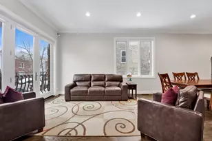 2144 W Erie St, Chicago, IL 60612 - Photo 2