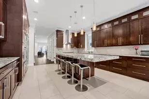 2144 W Erie St, Chicago, IL 60612 - Photo 10