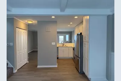 529 Pheasant Court, Grayslake, IL 60030 - Photo 4