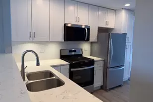 529 Pheasant Ct, Grayslake, IL 60030 - Photo 6