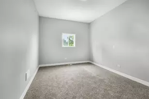 43 E 145th St, Harvey, IL 60426 - Photo 10