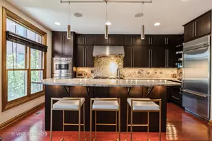 1867 Admiral Ct, Glenview, IL 60026 - Photo 6