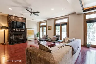 1867 Admiral Ct, Glenview, IL 60026 - Photo 4