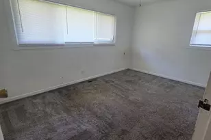305 Miami St, Park Forest, IL 60466 - Photo 6