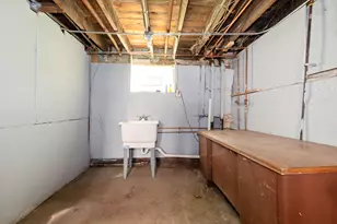 12050 S Yale Ave, Chicago, IL 60628 - Photo 20