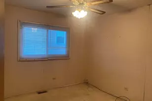 1079 S Lewis Ave, Lombard, IL 60148 - Photo 14