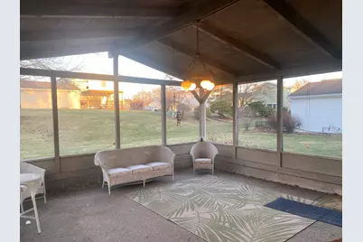 1079 S Lewis Avenue, Lombard, IL 60148 - Photo 4