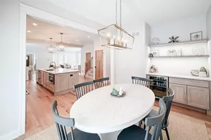 885 Geneva Rd, Saint Charles, IL 60174 - Photo 22