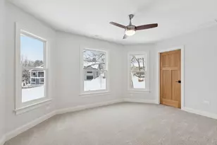 885 Geneva Rd, Saint Charles, IL 60174 - Photo 52