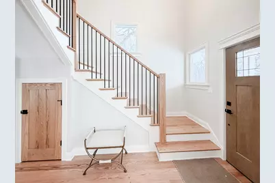 885 Geneva Road, Saint Charles, IL 60174 - Photo 6