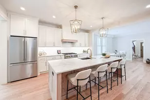 885 Geneva Rd, Saint Charles, IL 60174 - Photo 16