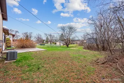 18951 Chestnut Avenue, Country Club Hills, IL 60478 - Photo 20