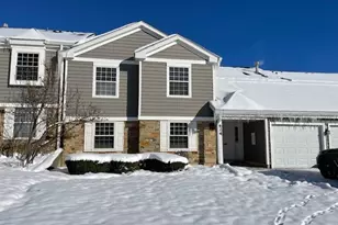 624 Berkley Ct, Schaumburg, IL 60194 - Photo 1