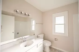 1285 Foxdale Dr, Addison, IL 60101 - Photo 14