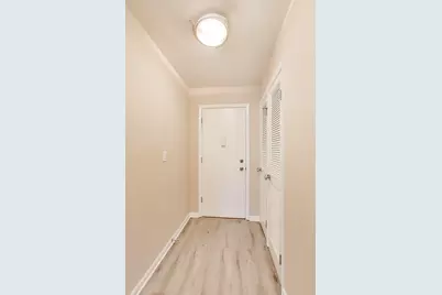 3110 Pheasant Creek Drive #104, Northbrook, IL 60062 - Photo 8