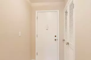 3110 Pheasant Creek Dr, Northbrook, IL 60062 - Photo 8