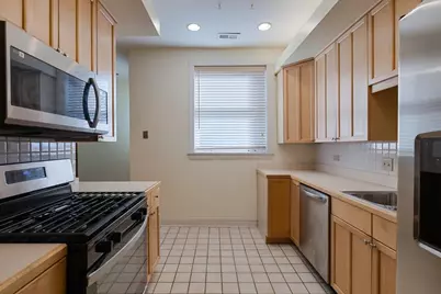 [Address not provided], Chicago, IL 60649 - Photo 10