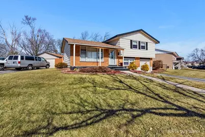 3318 Tulip Drive, Hazel Crest, IL 60429 - Photo 2