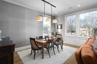 932 E Chicago Ave, Naperville, IL 60540 - Photo 20