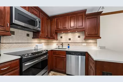 1030 N State Street #34D, Chicago, IL 60610 - Photo 12