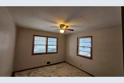 5864 Dafred Drive, Rockford, IL 61107 - Photo 10