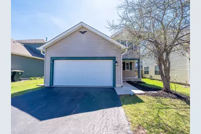 641 W Huron Hills Trail, Round Lake Heights, IL 60073 - Photo 1