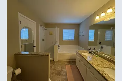 1375 Burnett Drive, Aurora, IL 60502 - Photo 14