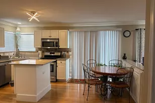 1375 Burnett Dr, Aurora, IL 60502 - Photo 6