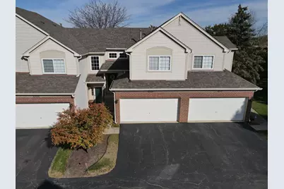 253 Nicole Drive #E, South Elgin, IL 60177 - Photo 1