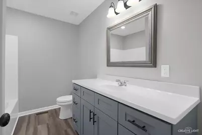 360 N Charles Street, Cortland, IL 60112 - Photo 28