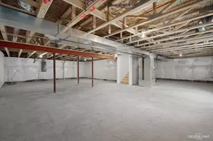 360 N Charles St, Cortland, IL 60112 - Photo 30