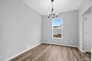 360 N Charles St, Cortland, IL 60112 - Photo 12