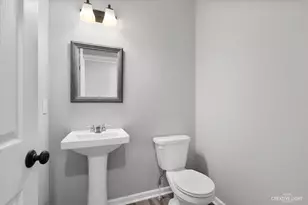 360 N Charles St, Cortland, IL 60112 - Photo 22