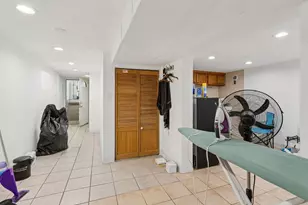 2115 Emerson St, Evanston, IL 60201 - Photo 32