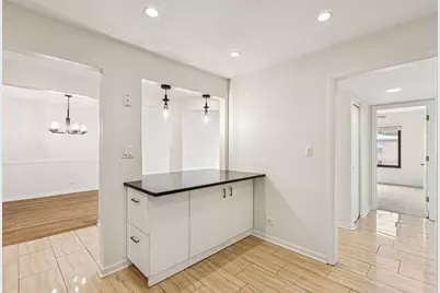 835 Judson Avenue #305, Evanston, IL 60202 - Photo 14