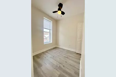 3221 S May Street #2F, Chicago, IL 60608 - Photo 4