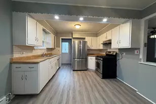 3924 Sunset Ave, Markham, IL 60428 - Photo 6