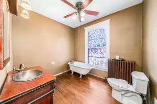 111 S Sycamore St, Genoa, IL 60135 - Photo 4