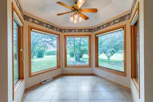 154 E US 34 Hwy, Mendota, IL 61342 - Photo 24