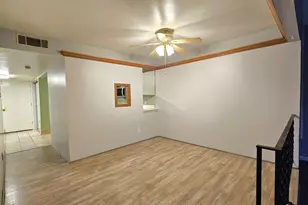 2929 Sunnyside Dr, Rockford, IL 61114 - Photo 6