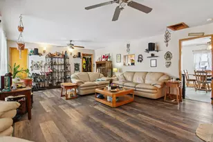 327 Hickory Ave, Romeoville, IL 60446 - Photo 12