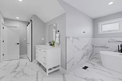 4019 Faith Lane, Saint Charles, IL 60174 - Photo 22