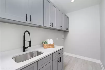 4019 Faith Lane, Saint Charles, IL 60174 - Photo 14