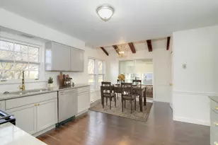 2309 Sudbury Ln, Geneva, IL 60134 - Photo 10