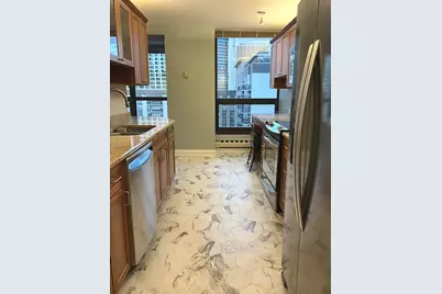 360 E Randolph Street #3507, Chicago, IL 60601 - Photo 14